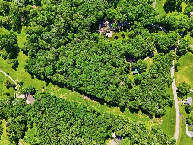 194 Foster Rd, North Sewickley Twp, PA 15010