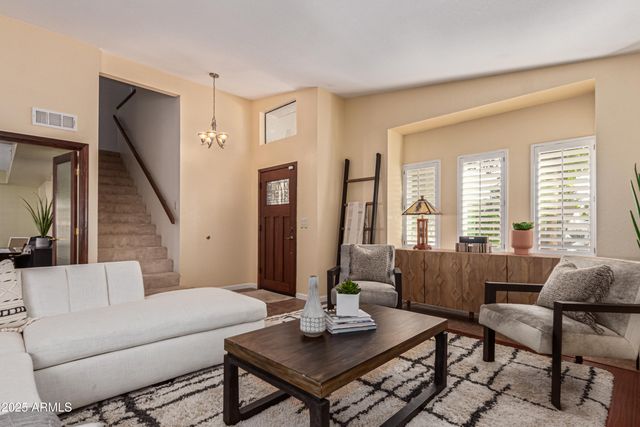 506 W SANDRA Terrace, Phoenix, AZ 85023