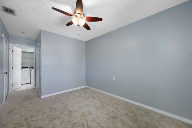 218 80TH AVENUE N, St Petersburg, FL 33702