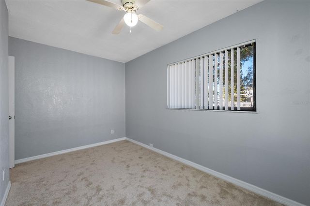 218 80TH AVENUE N, St Petersburg, FL 33702