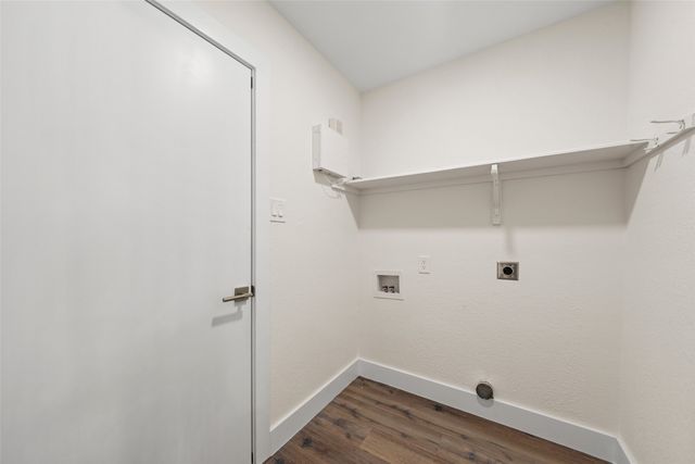 1020 Dane Drive, Hewitt, TX 76643