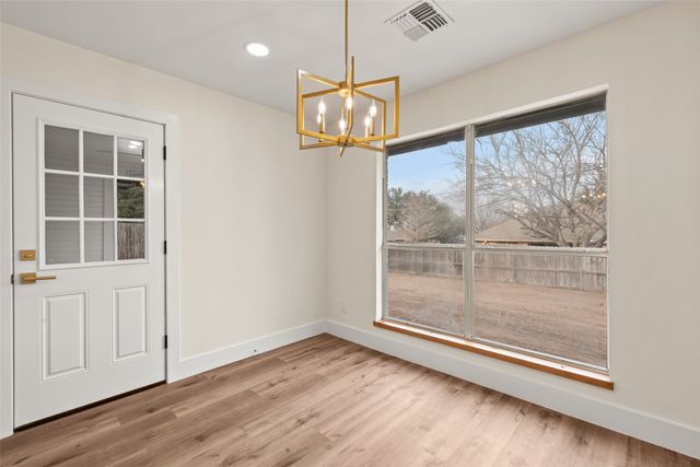 1020 Dane Drive, Hewitt, TX 76643