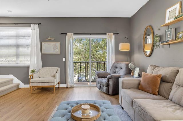 28 W ESTHER STREET E, Orlando, FL 32806