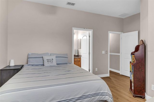 28 W ESTHER STREET E, Orlando, FL 32806