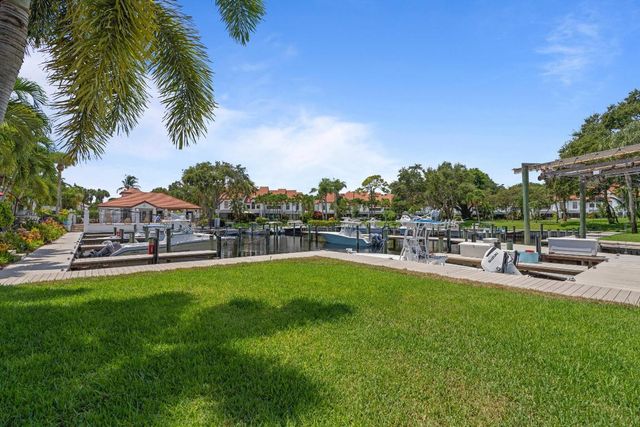 2339 Treasure Isle Drive 43, Palm Beach Gardens, FL 33410