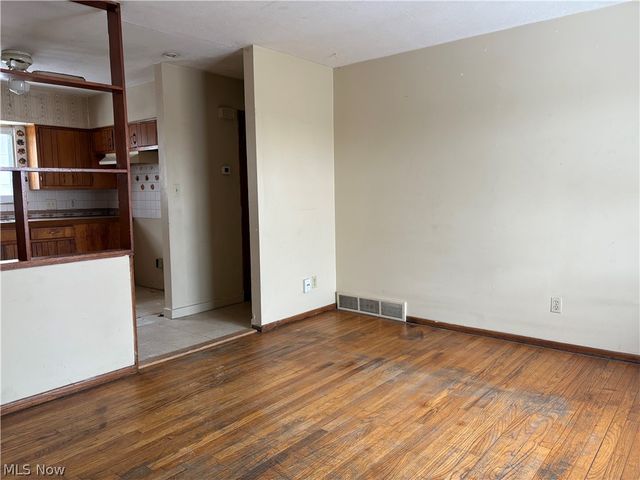 1628 Merrill Avenue, Akron, OH 44306