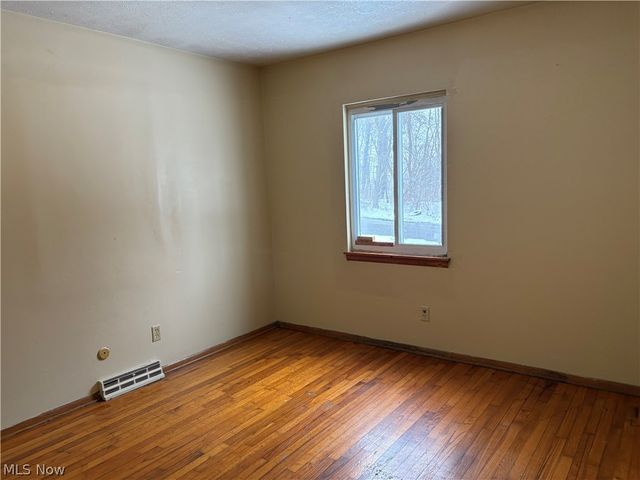 1628 Merrill Avenue, Akron, OH 44306