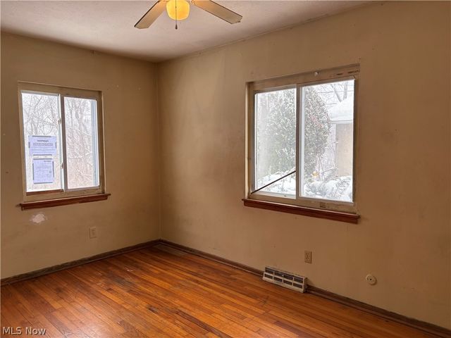 1628 Merrill Avenue, Akron, OH 44306