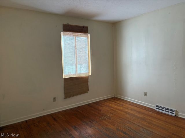 1628 Merrill Avenue, Akron, OH 44306