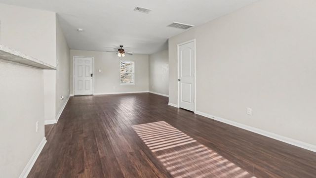 6026 Coral Cove Road, Baytown, TX 77523