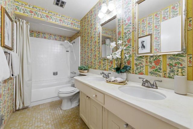 592 Trumbull Court, Sunnyvale, CA 94087