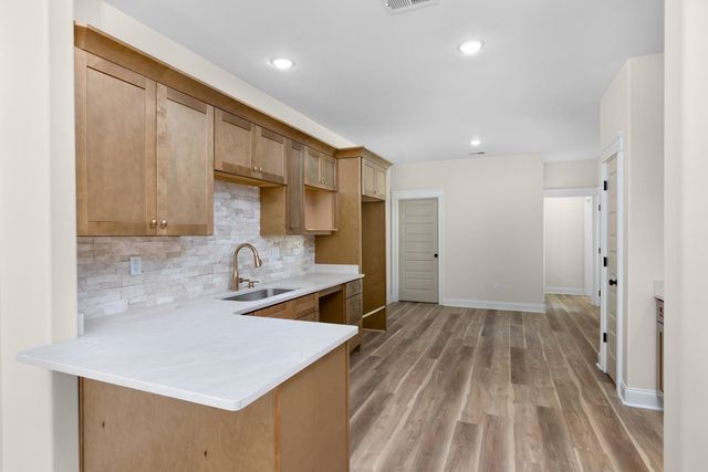 319 N MAPLE ST, Covington, TN 38019