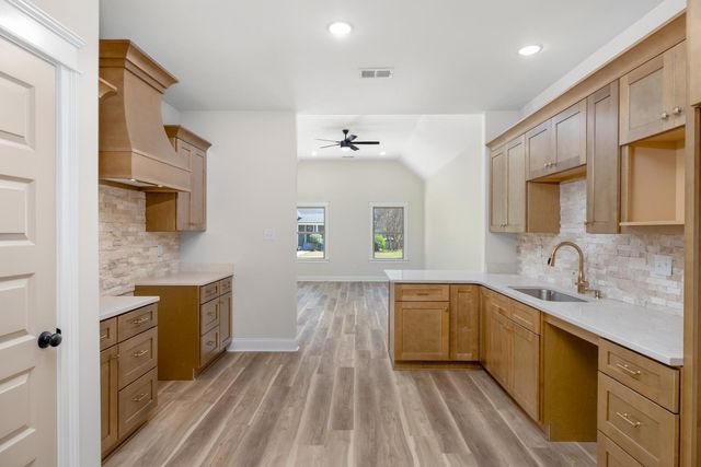 319 N MAPLE ST, Covington, TN 38019