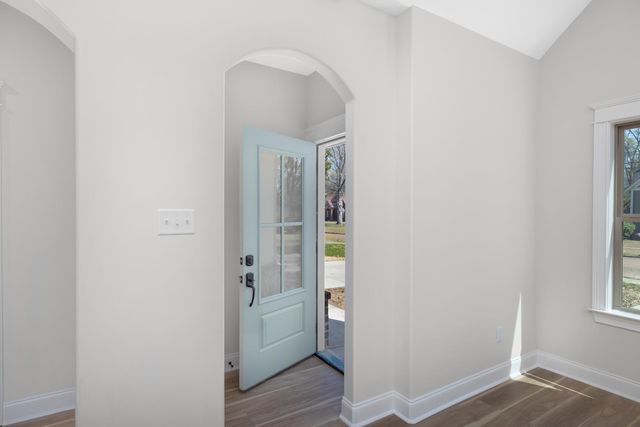 319 N MAPLE ST, Covington, TN 38019