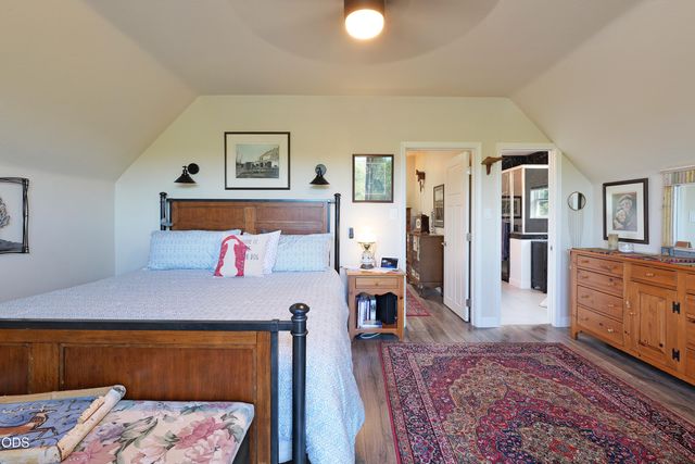 20551 Highway 62, Shady Cove, OR 97539