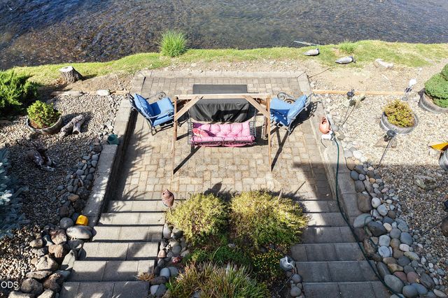 20551 Highway 62, Shady Cove, OR 97539