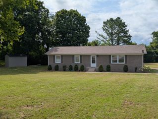 1617 Highway 130, W, Shelbyville, TN 37160