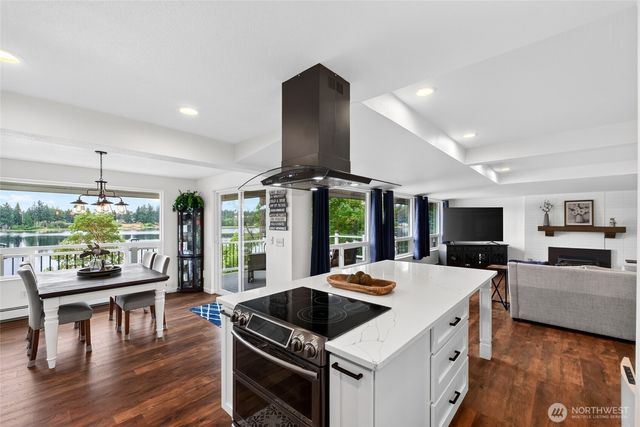 6513 27th Lane SE, Lacey, WA 98503