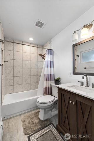6513 27th Lane SE, Lacey, WA 98503