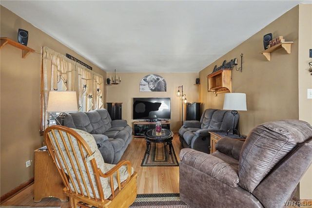 138 Jackson Avenue, Cheektowaga, NY 14212