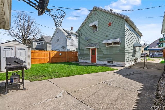138 Jackson Avenue, Cheektowaga, NY 14212