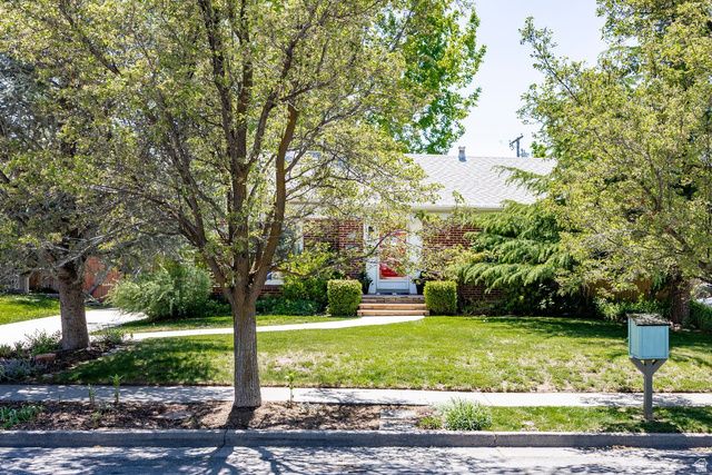1752 E RAMONA AVE, Salt Lake City, UT 84108