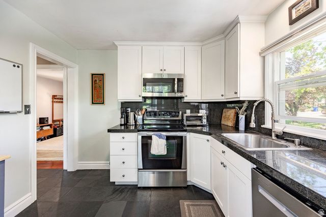 1752 E RAMONA AVE, Salt Lake City, UT 84108