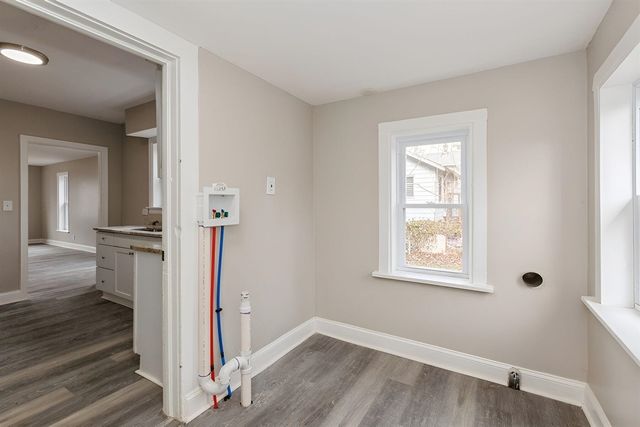 979 Lavette Avenue, Benton Harbor, MI 49022