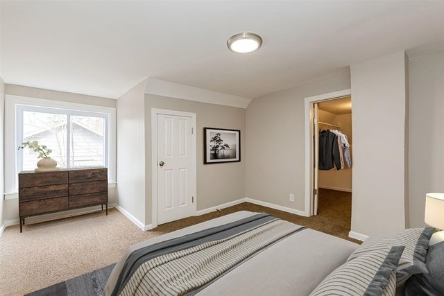 979 Lavette Avenue, Benton Harbor, MI 49022