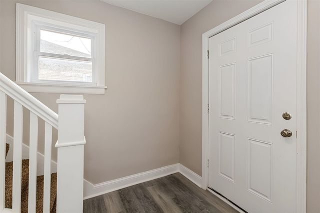 979 Lavette Avenue, Benton Harbor, MI 49022