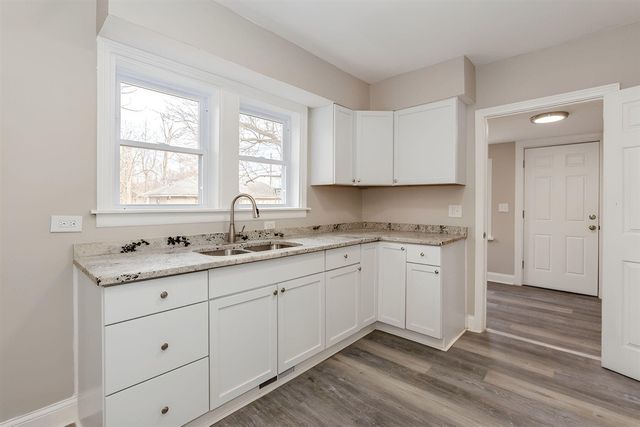 979 Lavette Avenue, Benton Harbor, MI 49022