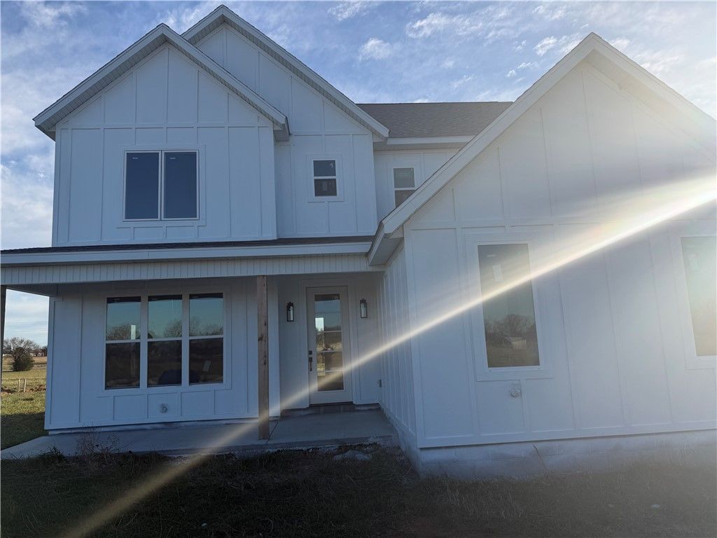 24023 Stargaze Lane, Gravette, AR 72736