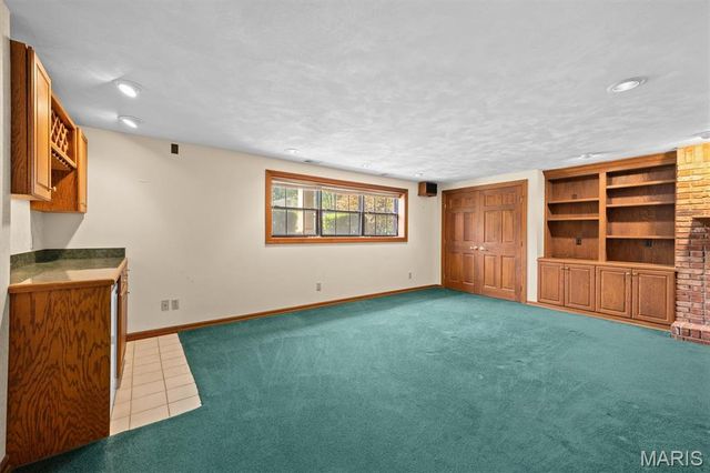 6201 Heritage Station Road, Belleville, IL 62223