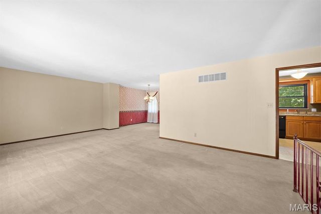 6201 Heritage Station Road, Belleville, IL 62223