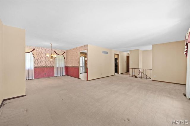 6201 Heritage Station Road, Belleville, IL 62223