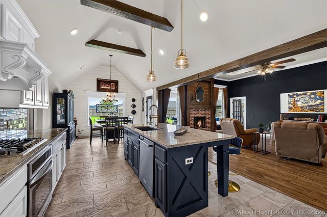 14320 N 57th East Avenue, Collinsville, OK 74021
