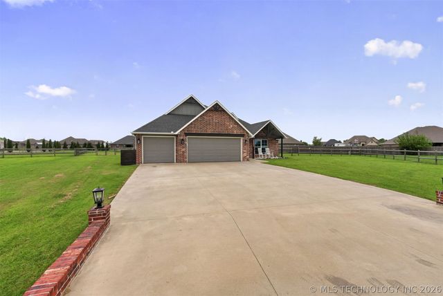 14320 N 57th East Avenue, Collinsville, OK 74021