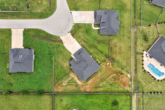 14320 N 57th East Avenue, Collinsville, OK 74021