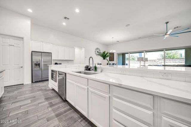 13851 W BLOSSOM Way, Litchfield Park, AZ 85340