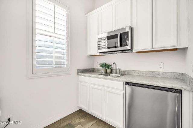 13851 W BLOSSOM Way, Litchfield Park, AZ 85340