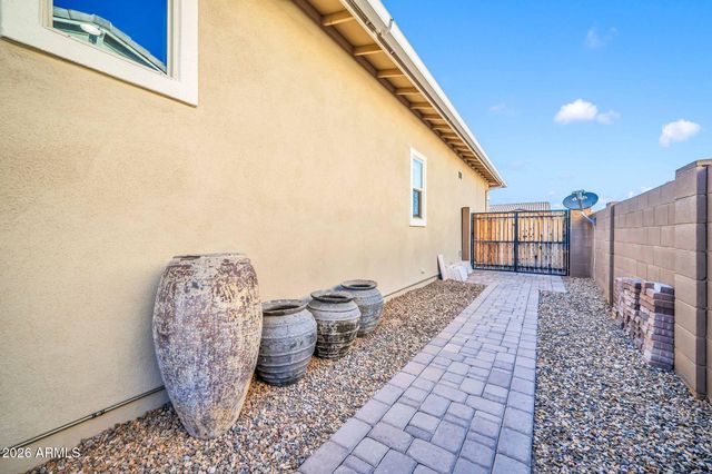 13851 W BLOSSOM Way, Litchfield Park, AZ 85340