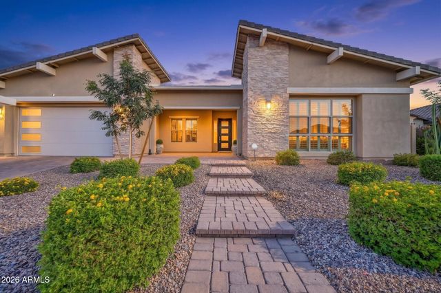 13851 W BLOSSOM Way, Litchfield Park, AZ 85340