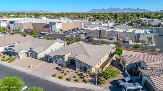 13851 W BLOSSOM Way, Litchfield Park, AZ 85340