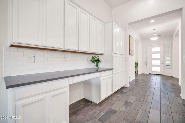 13851 W BLOSSOM Way, Litchfield Park, AZ 85340