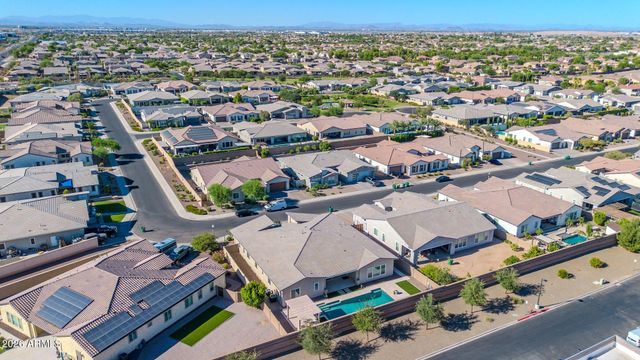 13851 W BLOSSOM Way, Litchfield Park, AZ 85340