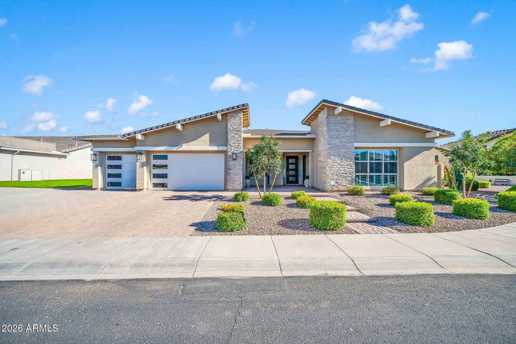 13851 W BLOSSOM Way, Litchfield Park, AZ 85340 — photo 2