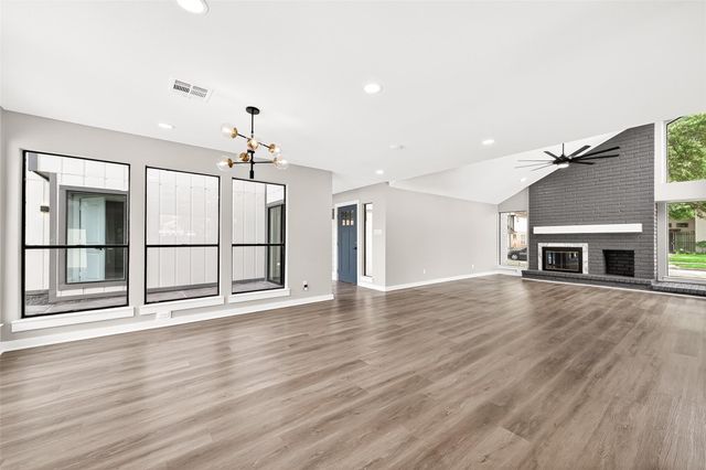 12530 Olympia Drive, Houston, TX 77077