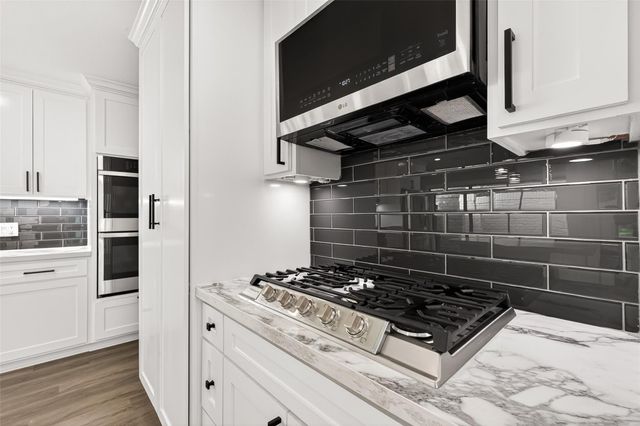 12530 Olympia Drive, Houston, TX 77077