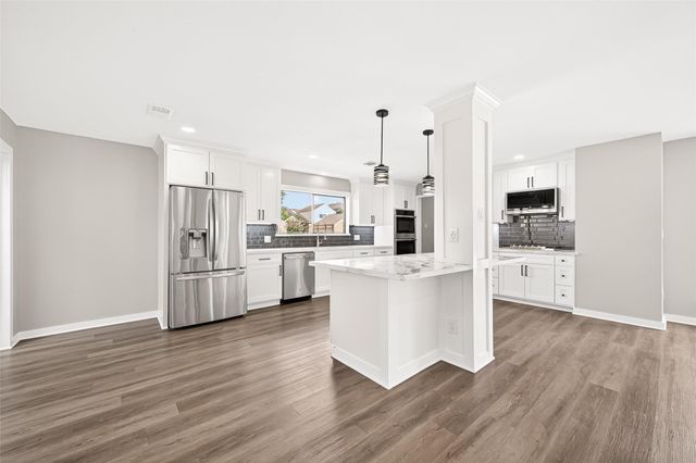 12530 Olympia Drive, Houston, TX 77077