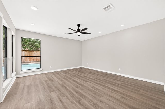 12530 Olympia Drive, Houston, TX 77077